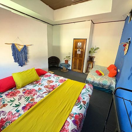 קפוס Passifloras Hostel מראה חיצוני תמונה