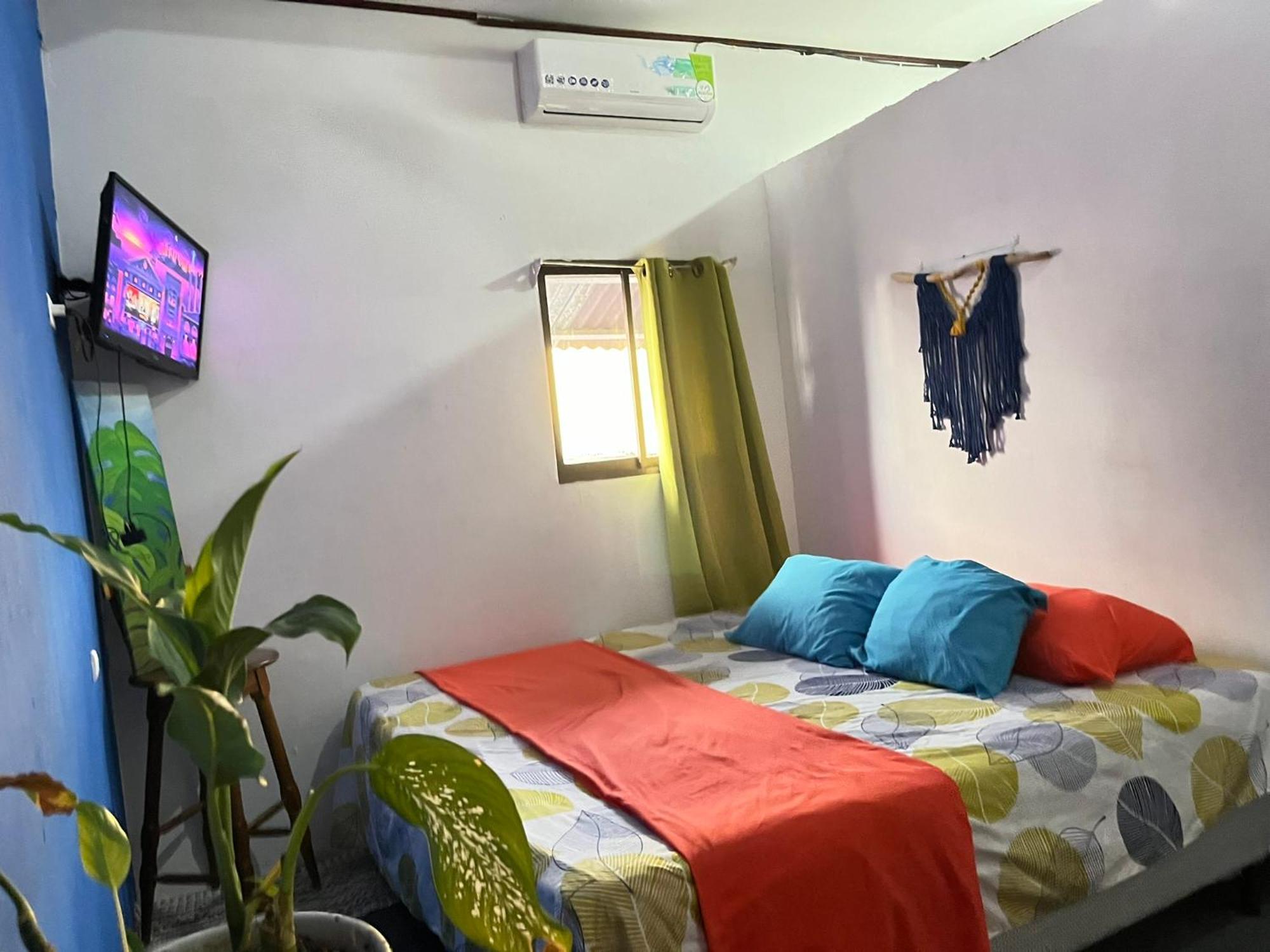 קפוס Passifloras Hostel מראה חיצוני תמונה