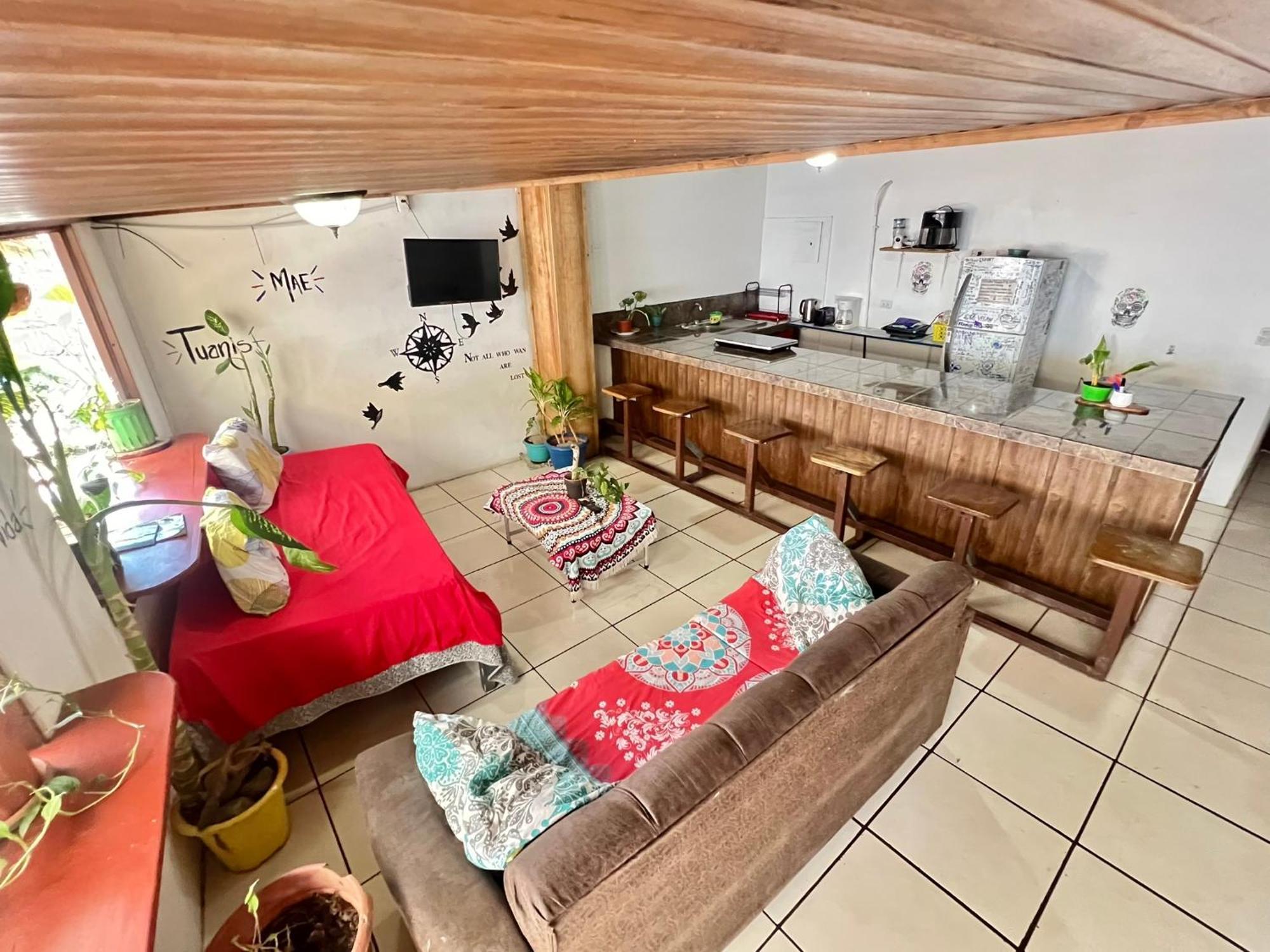 קפוס Passifloras Hostel מראה חיצוני תמונה