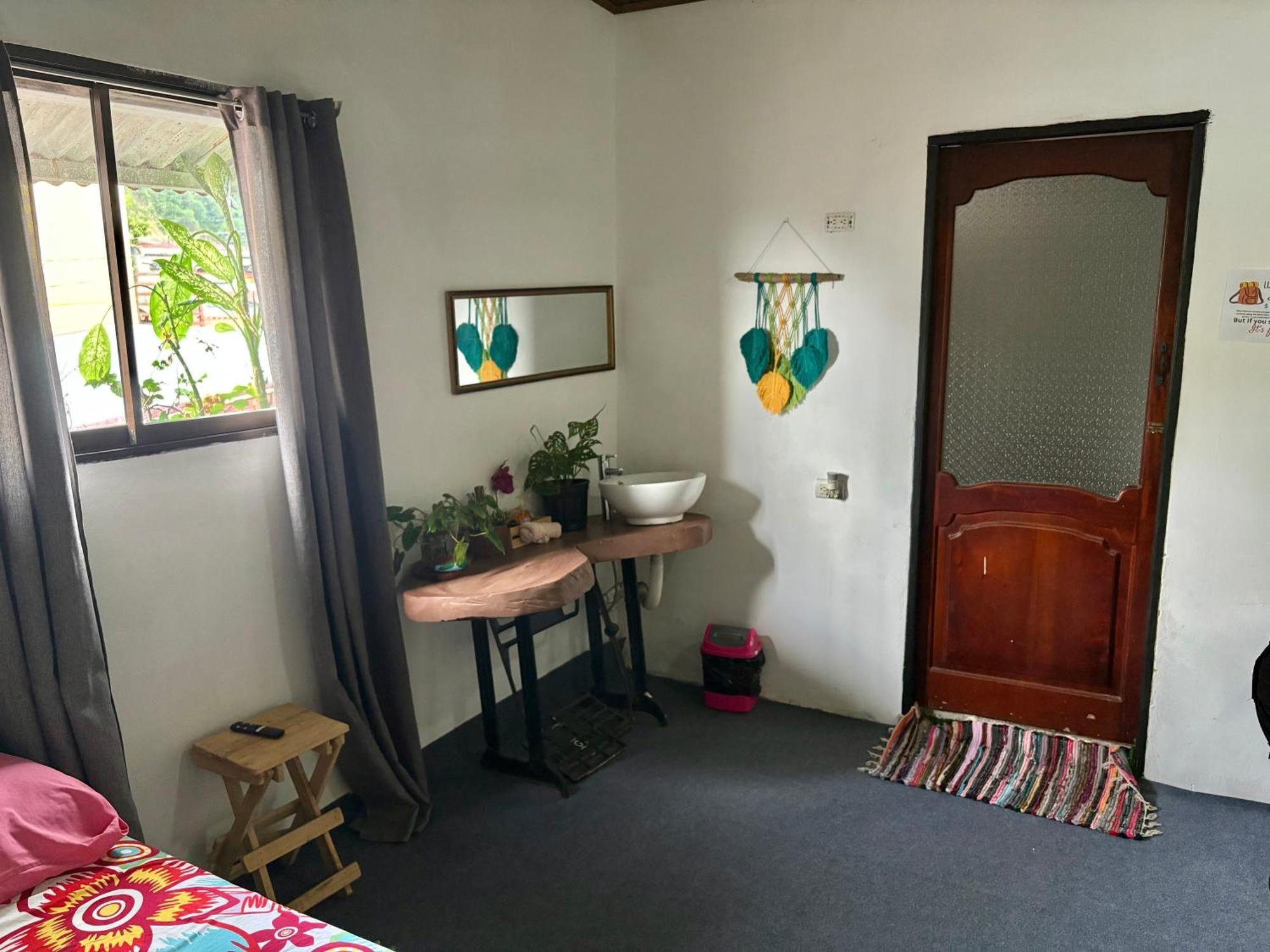 קפוס Passifloras Hostel מראה חיצוני תמונה