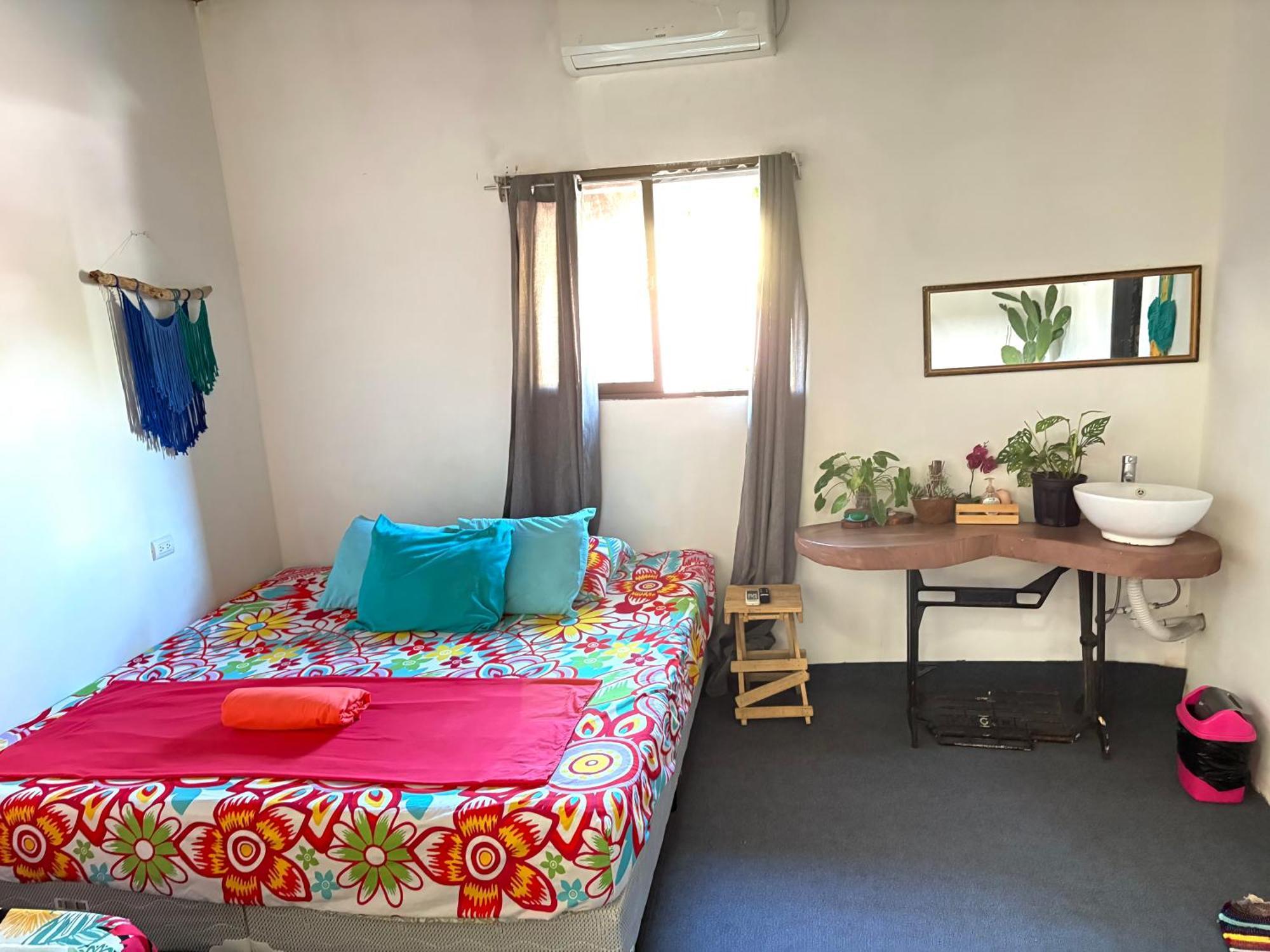 קפוס Passifloras Hostel מראה חיצוני תמונה