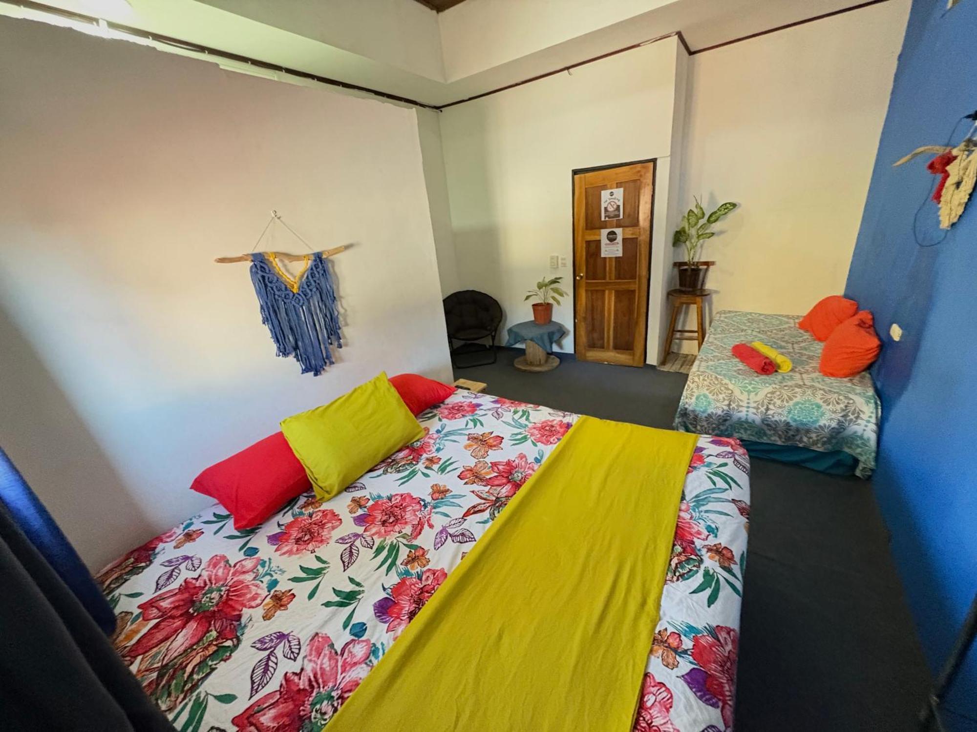 קפוס Passifloras Hostel מראה חיצוני תמונה
